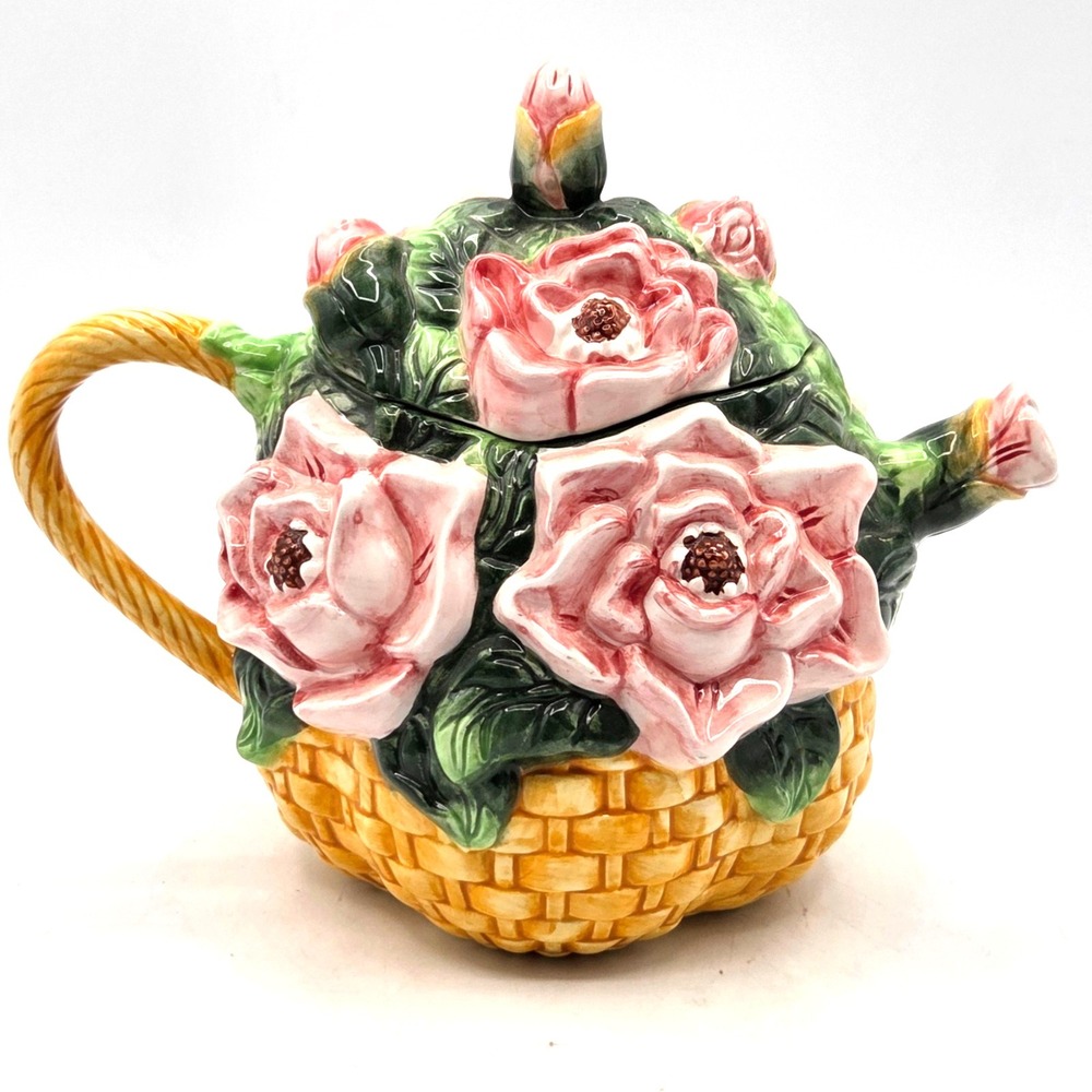 ASIA MASTER GROUP PINK ROSES IN BASKET CERAMIC TEAPOT W/ LID Cottage Core Granny